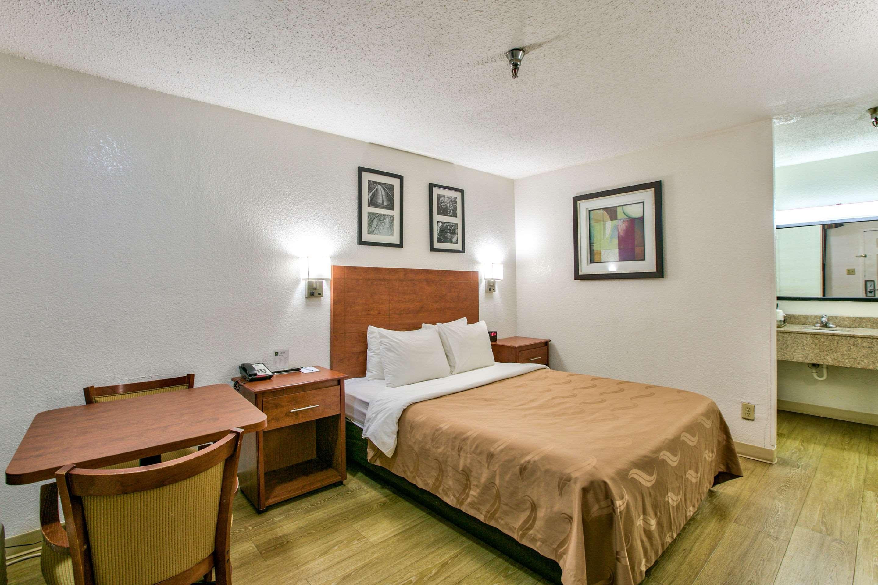 Quality Inn Tallahassee Near University Extérieur photo
