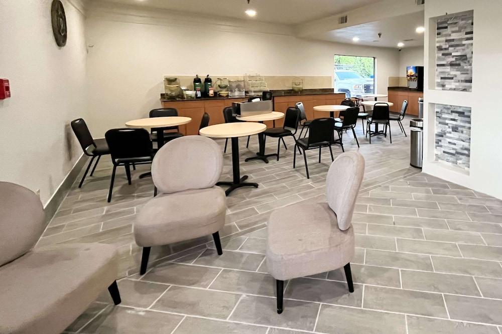 Quality Inn Tallahassee Near University Extérieur photo